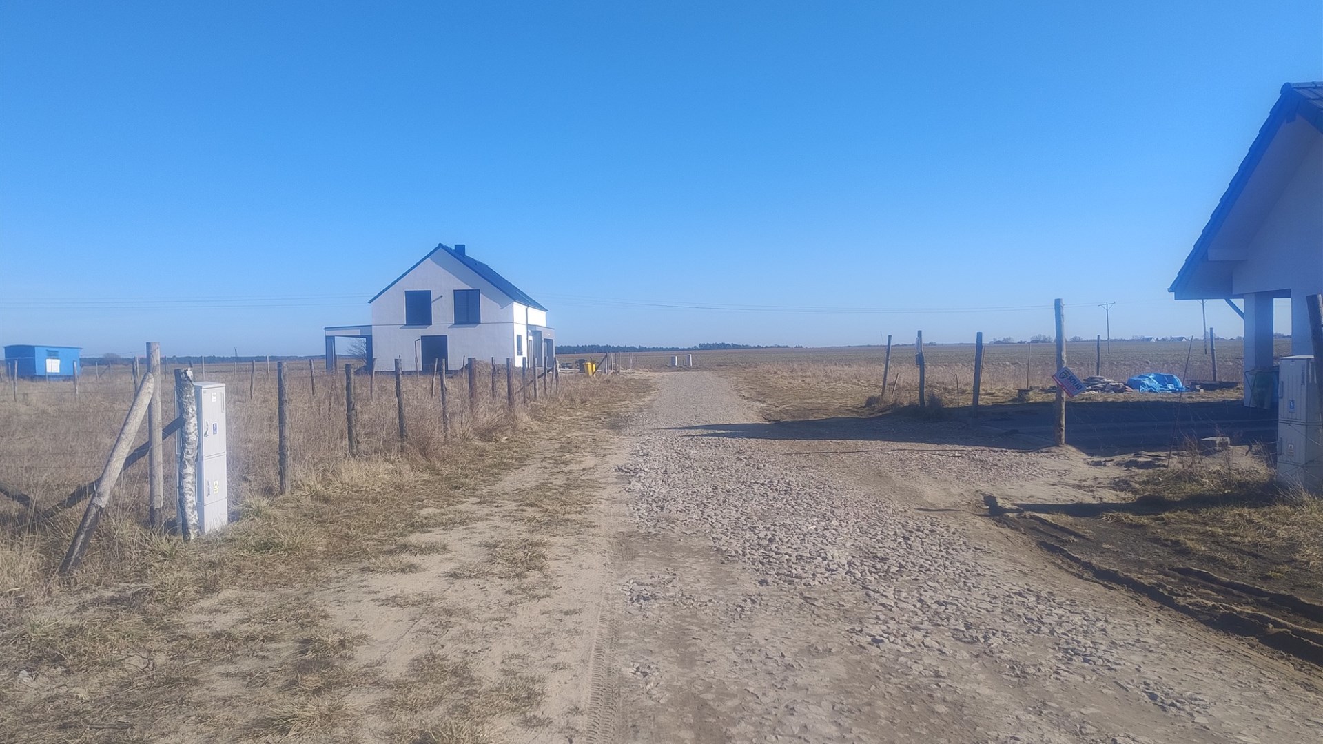 Działka na sprzedaż